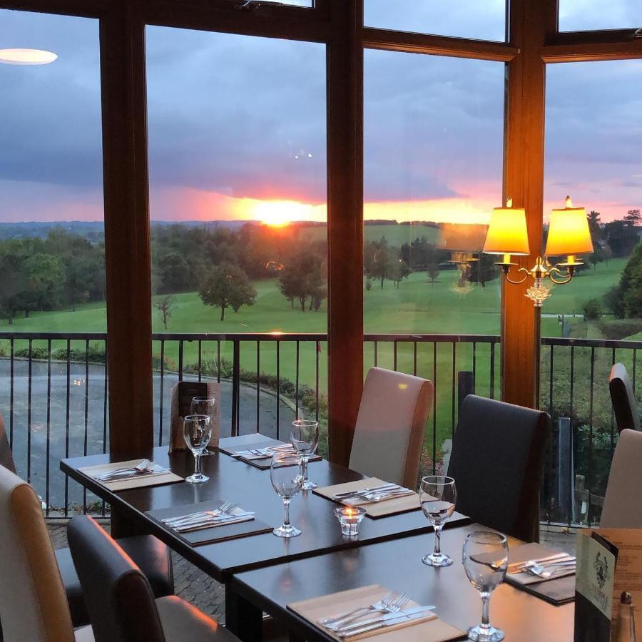 Hôtel Temple Golf Club à Lisburn Extérieur photo